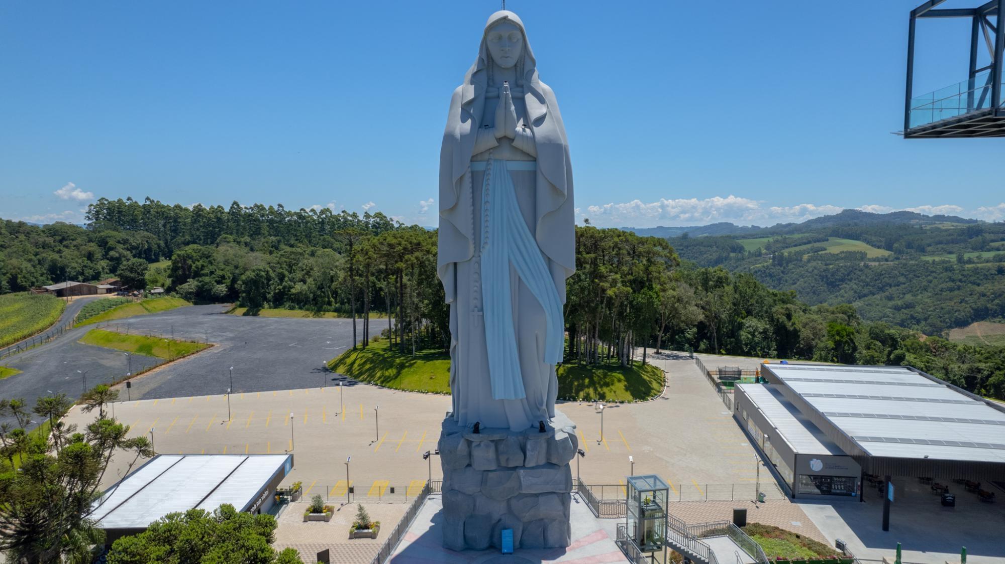 Paróquia Santo Estevão realiza Tríduo em honra a Nossa Senhora de Lourdes
