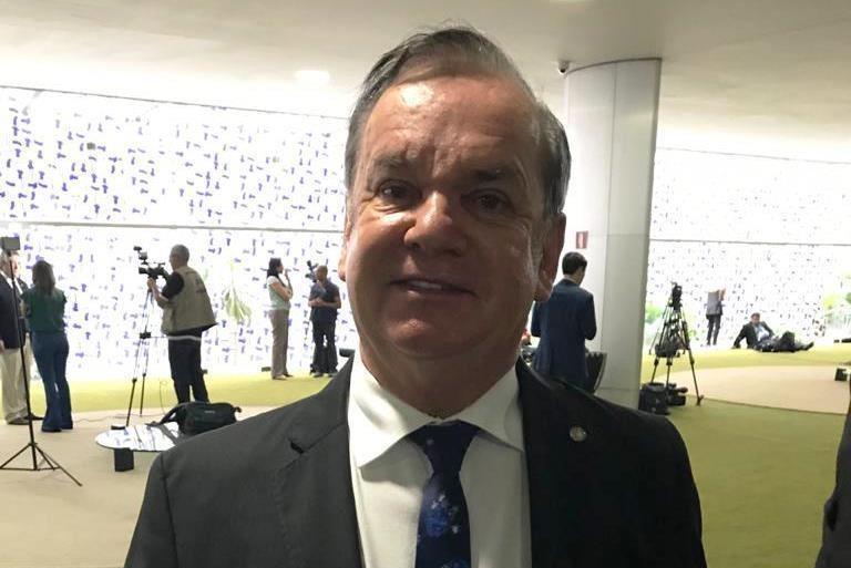 Peninha quer diminuir a idade para ingressar no mercado de trabalho