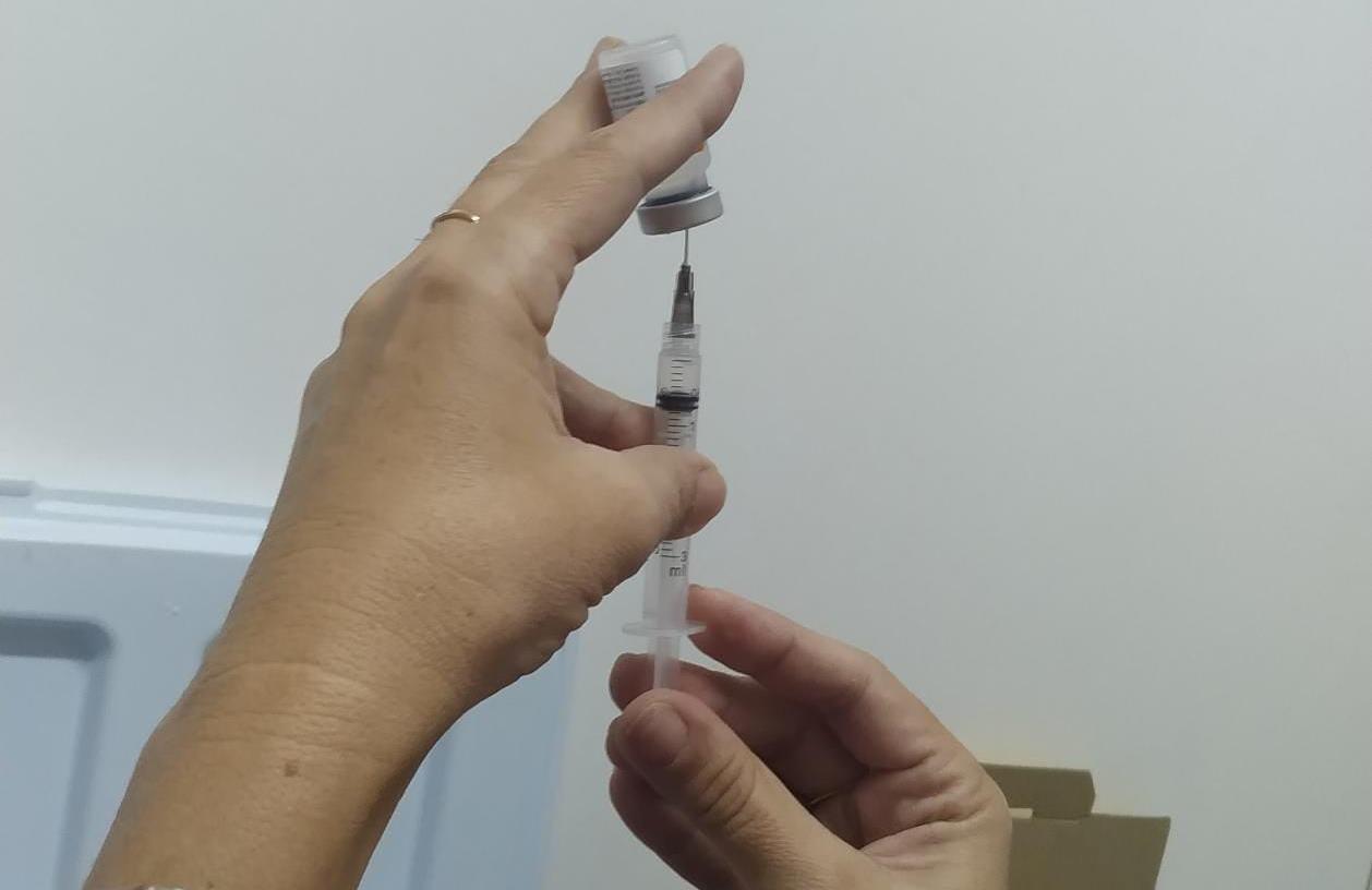 Pessoas com 43 anos podem agendar vacinas Covid em Ituporanga  