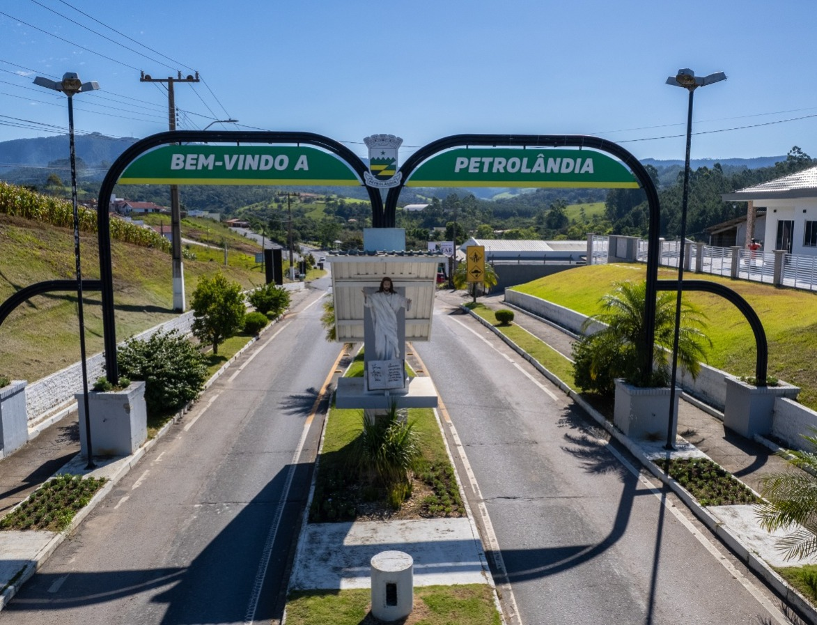 Petrolândia irá firmar parceria com o estado para melhorar a estrada de Serra Grande