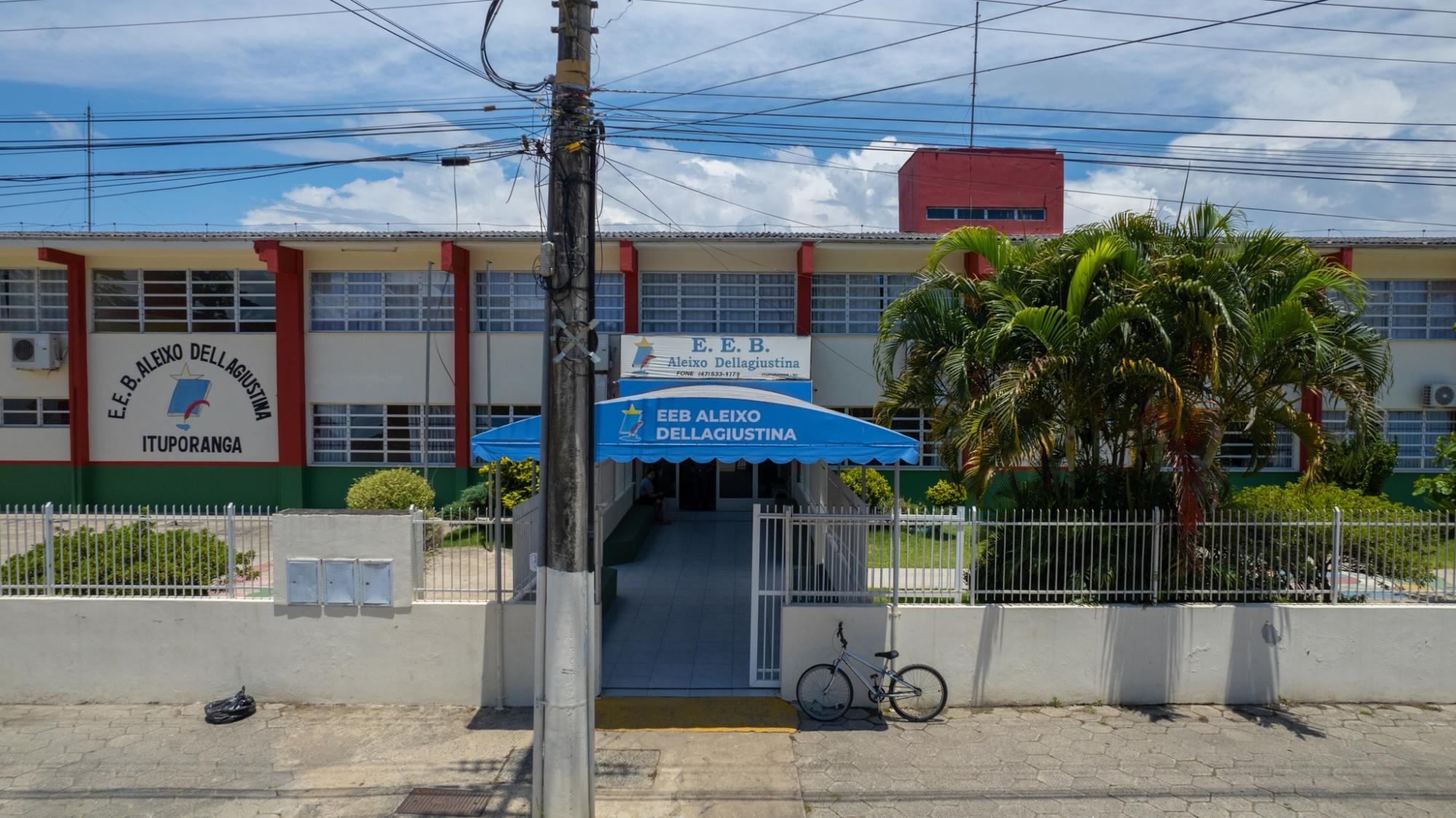 Planos de gestão dos candidatos a diretores pode ser votado até as 20h desta segunda-feira (04)