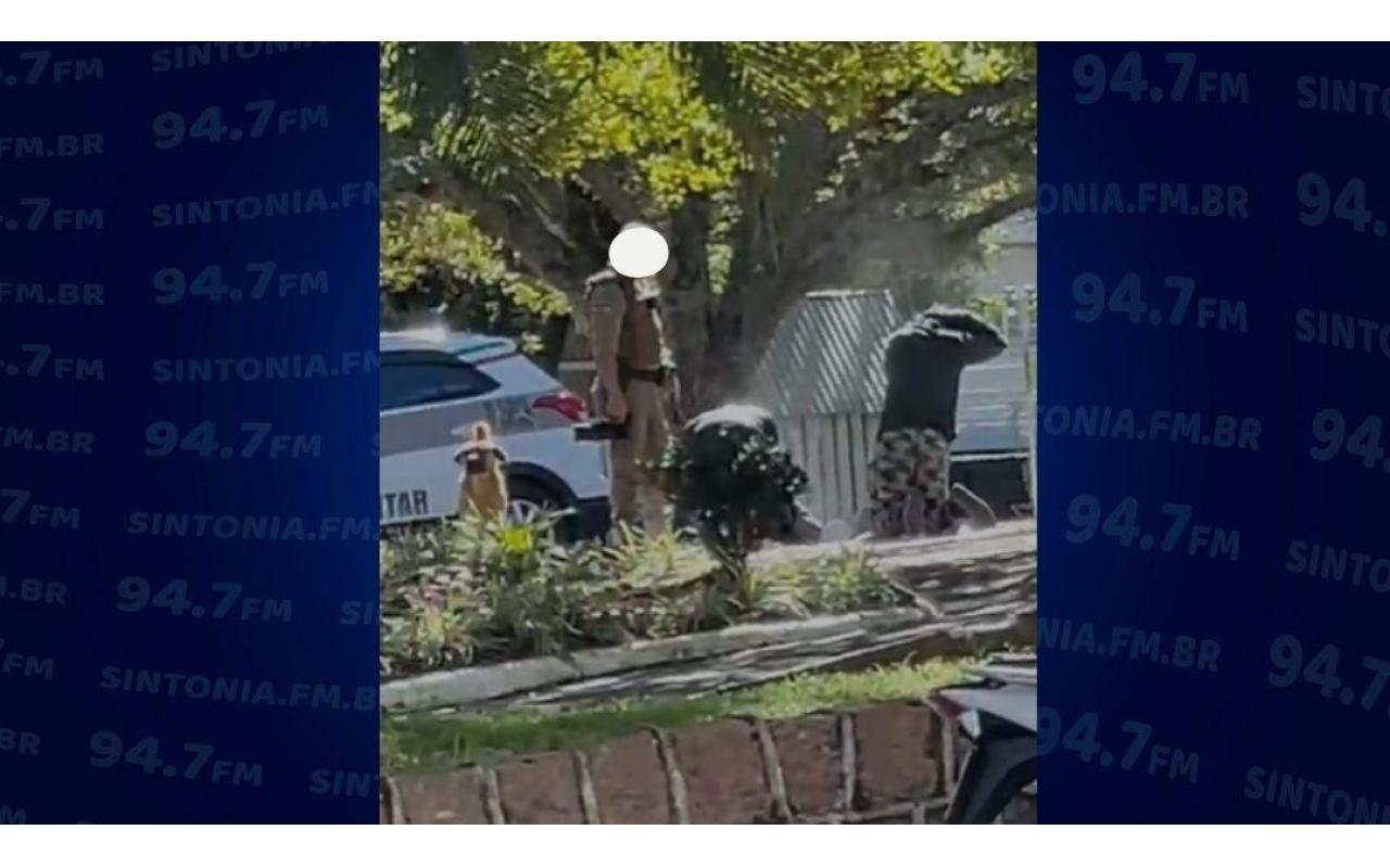 PM vai investigar abordagem de policial após briga entre moradores de rua