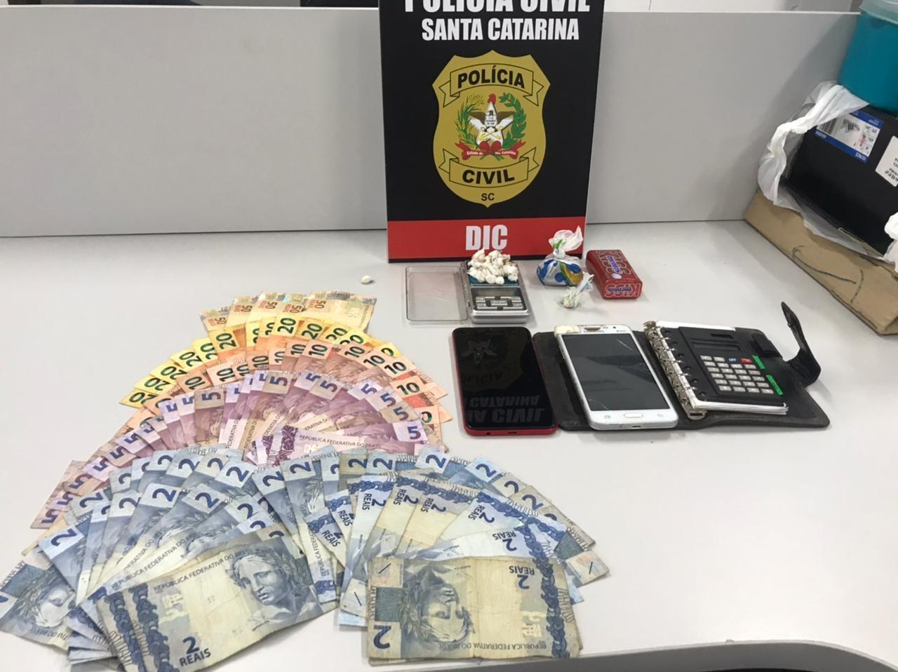 Polícia Civil apreende adolescente de 14 anos com drogas