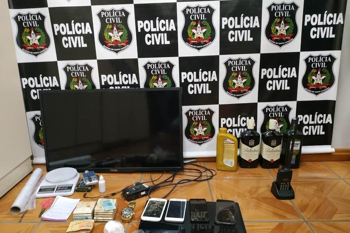 Polícia Civil cumpre mandados de busca, apreensão e prisão em Ituporanga
