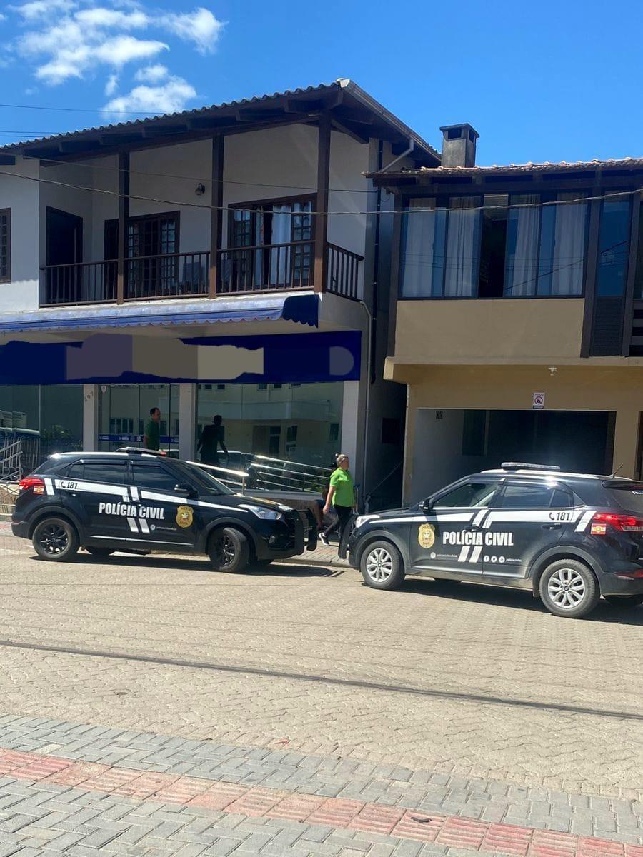 Polícia Civil e Justiça Eleitoral cumprem mandados de busca e apreensão em Aurora