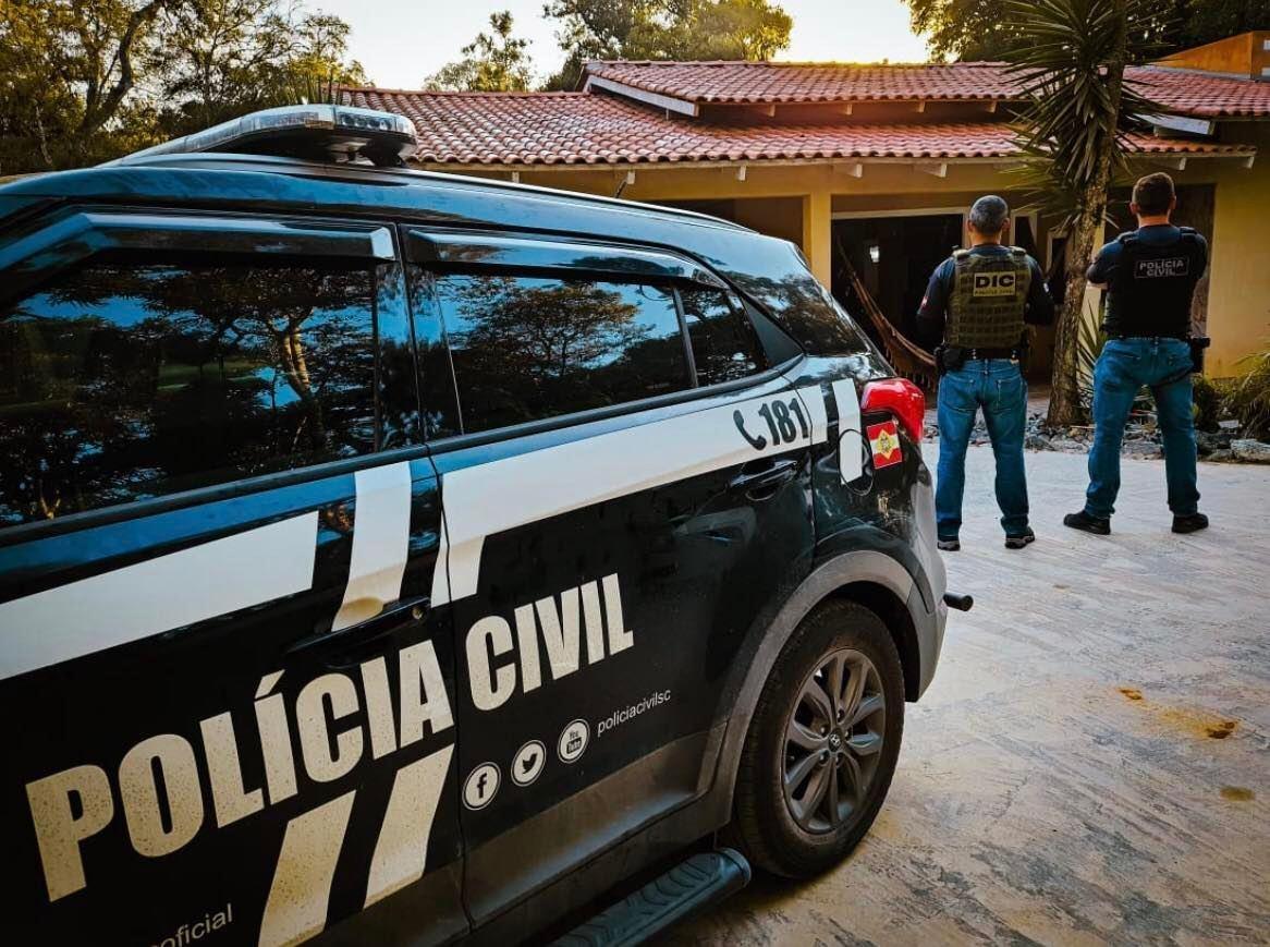 Polícia Civil prende suspeito da morte de mulher grávida de sete meses em Aurora