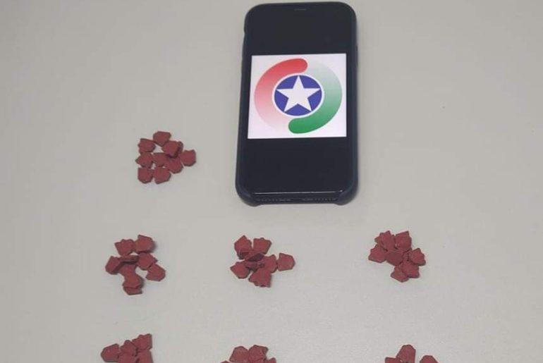 Polícia Militar apreende 100 comprimidos de ecstasy em Rio do Sul