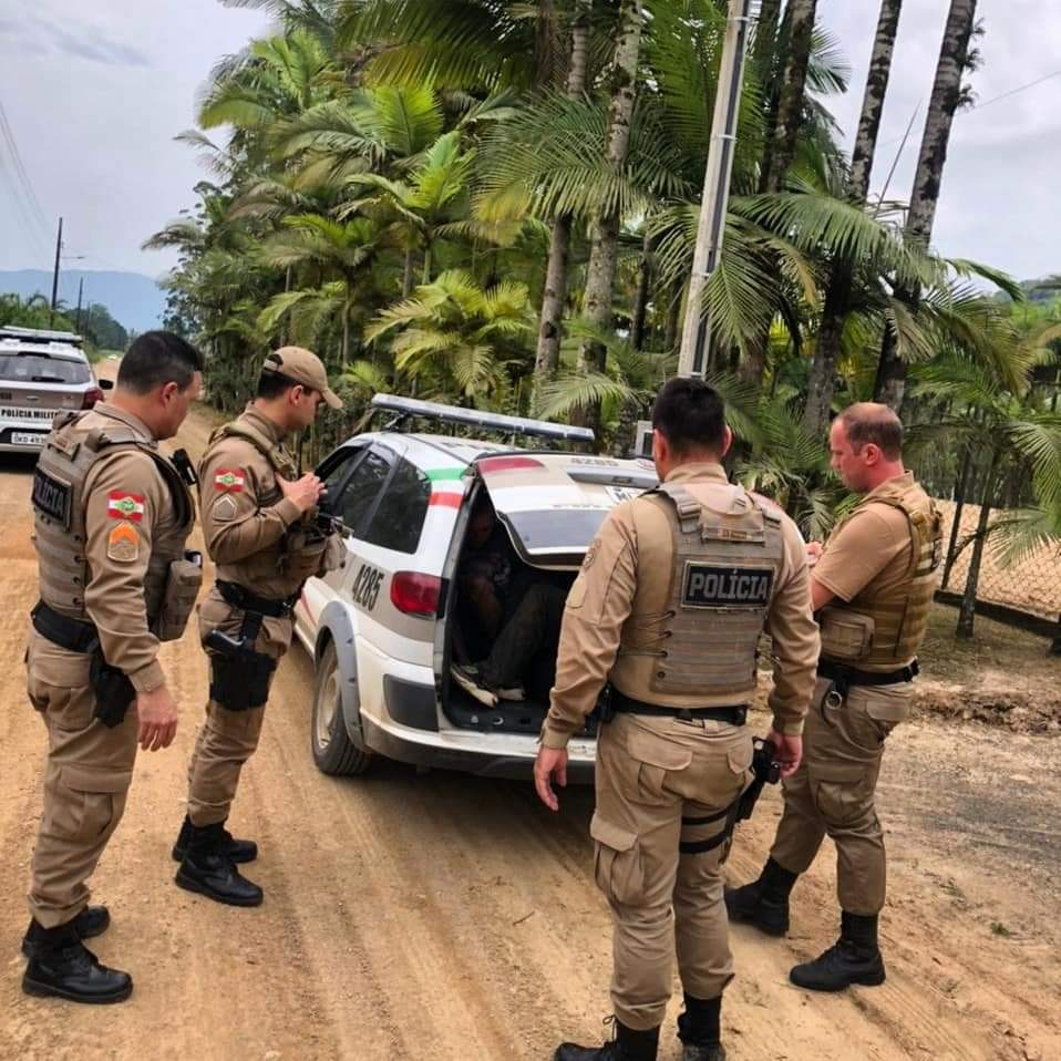 Polícia Militar prende três autores de furto cometido no Alto Vale