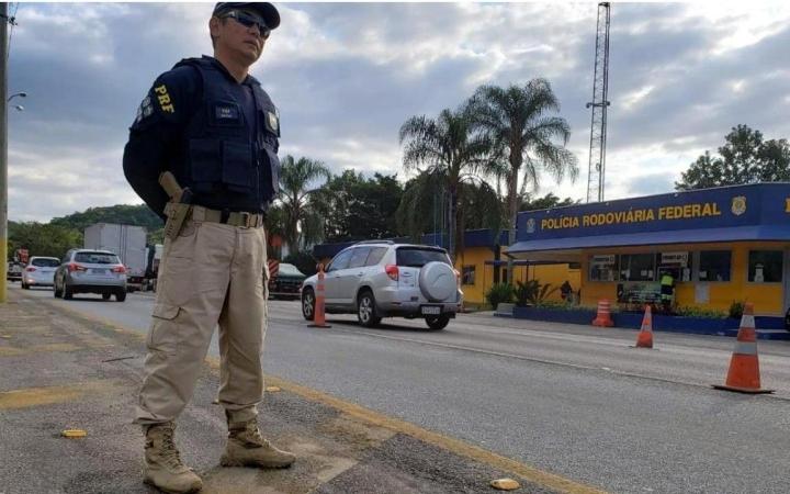 Polícia Rodoviária Federal (PRF) em Santa Catarina divulga balanço da Operação Tiradentes 2023