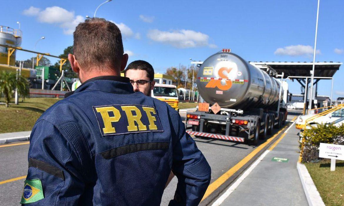 Polícia Rodoviária Federal reforçará fiscalização nas estradas 