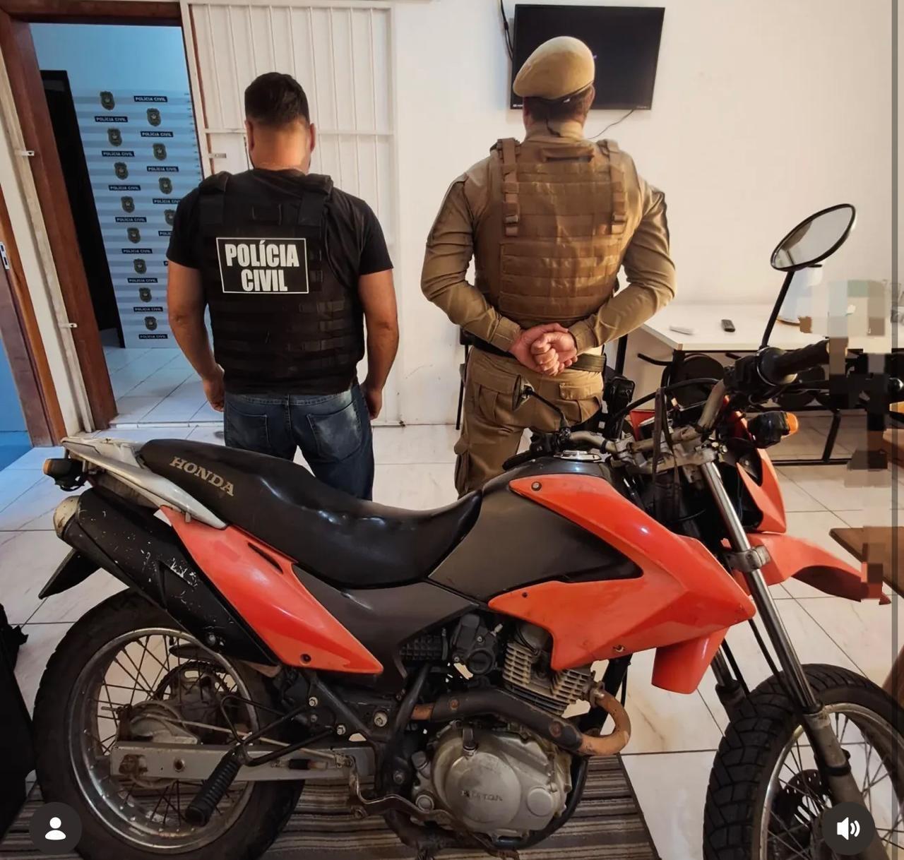 Polícias Civil e Militar recuperam motocicleta furtada em Bom Retiro