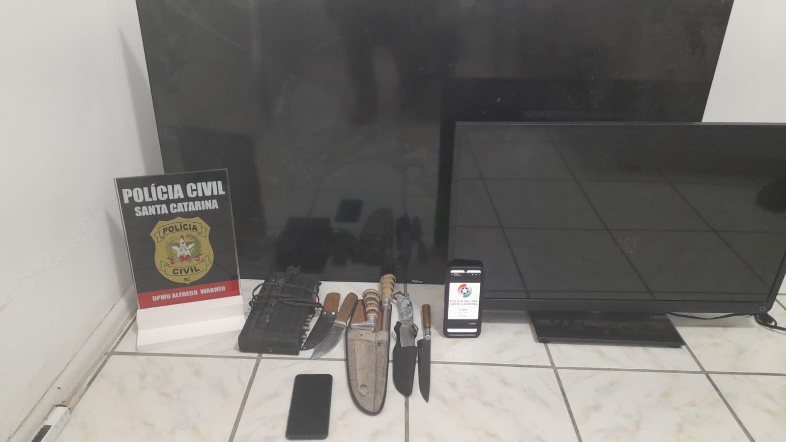 Polícias Militar e Civil prendem autor de dois roubos a residências e recupera objetos furtados em Alfredo Wagner