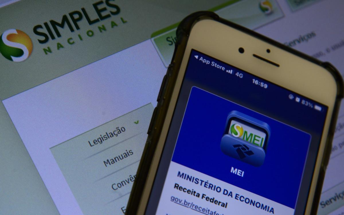 Prazo para adesão ao Simples Nacional termina nesta quinta-feira (15)