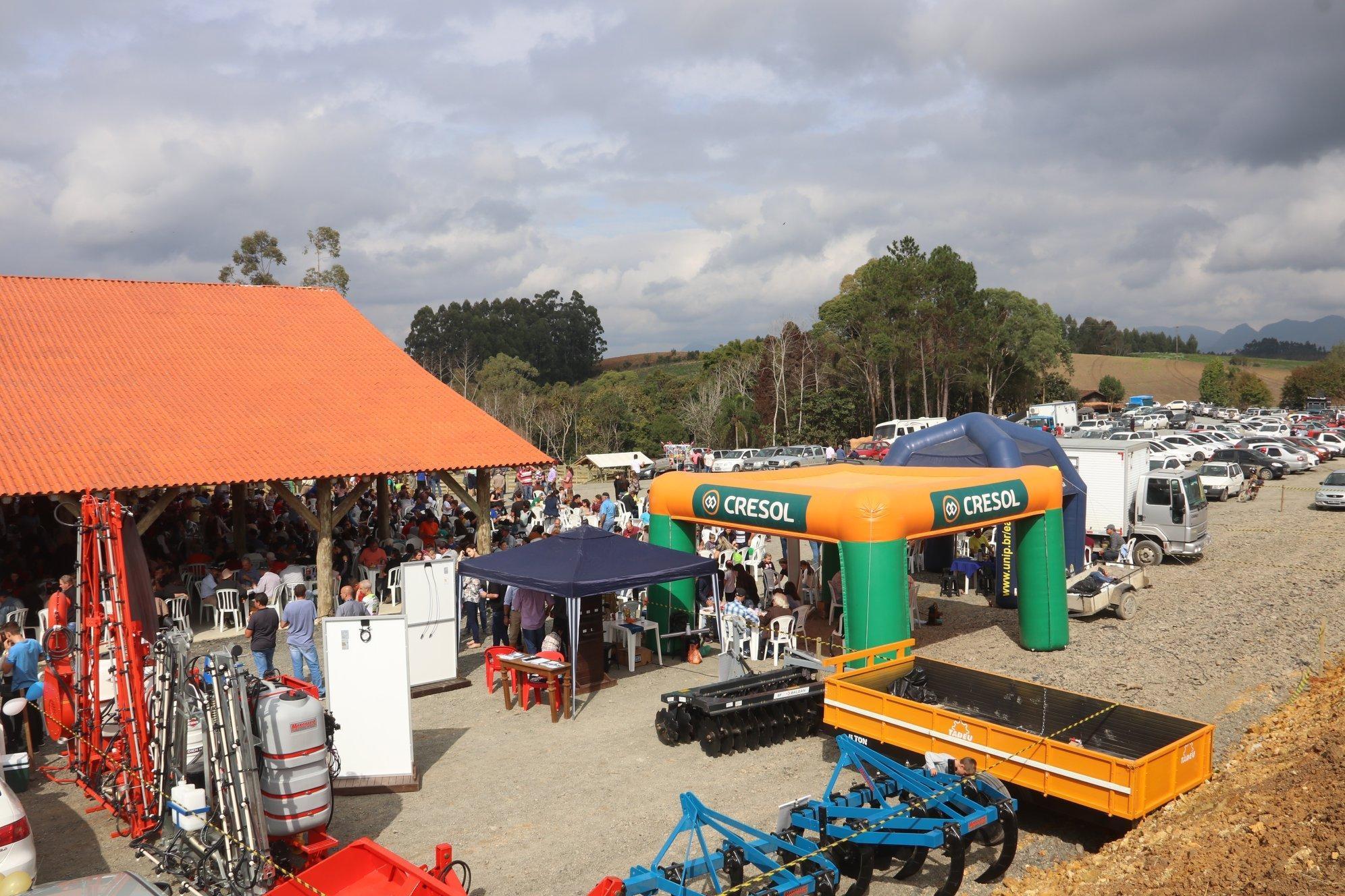 Prefeita de Chapadão do Lageado comemora sucesso da festa do agricultor e inauguração do parque municipal