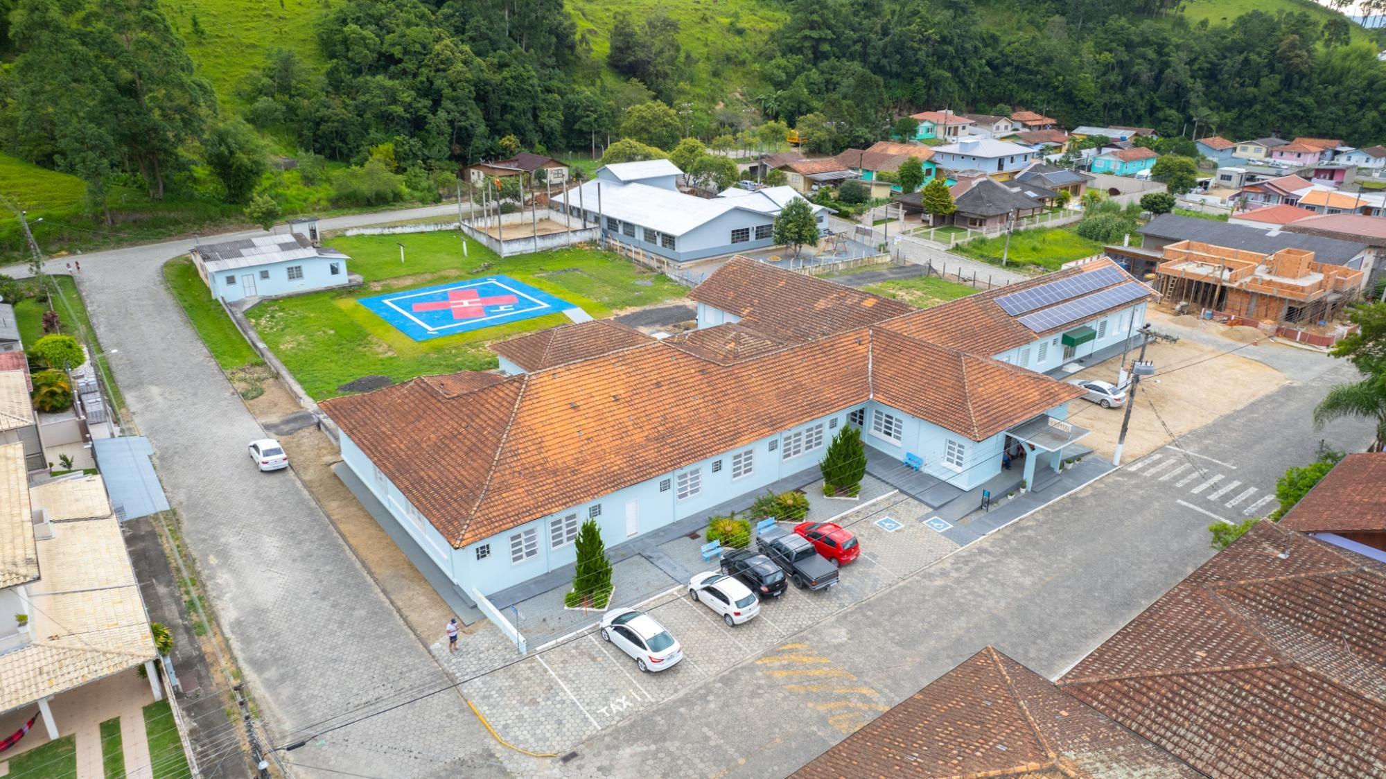 Prefeito de Alfredo Wagner cobra novo centro cirúrgico no hospital