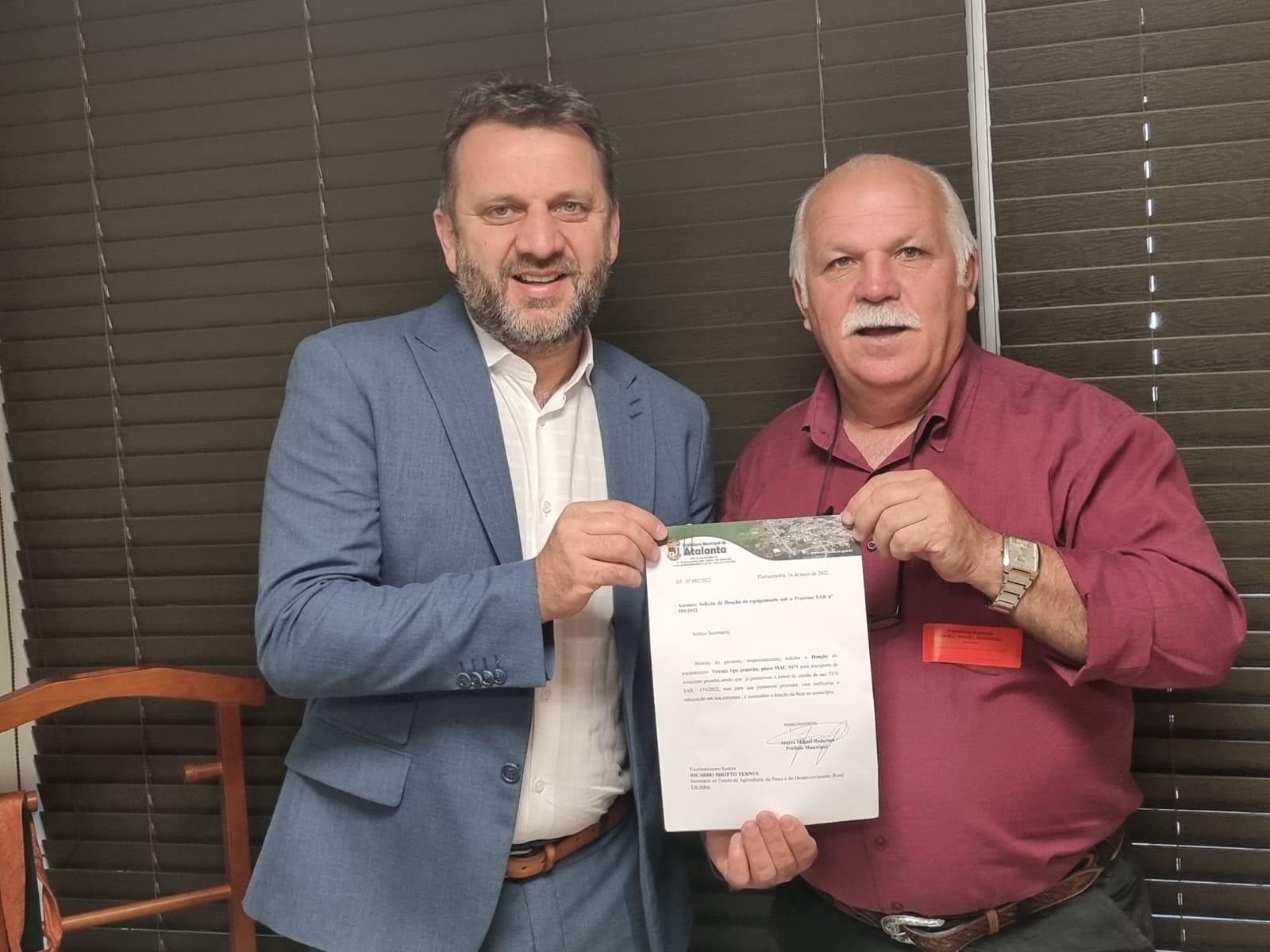 Prefeito de Atalanta cumpre agenda em Florianópolis