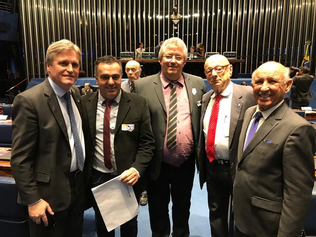 Prefeito de Imbuia retorna de Brasília com indicação de R$ 4 milhões em recursos