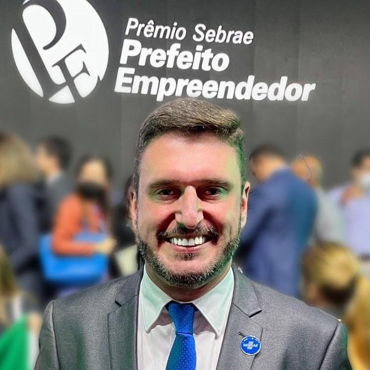 Prefeito de Rio do Sul vence a etapa nacional do Prêmio Sebrae Prefeito Empreendedor