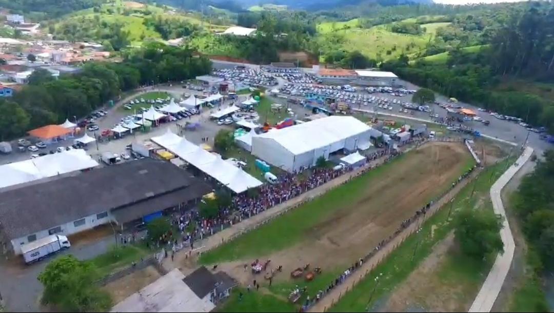 Prefeito Rodrigo de Souza comemora sucesso da 4ª Agrofest: evento reuniu mais de 17 mil pessoas em Petrolândia