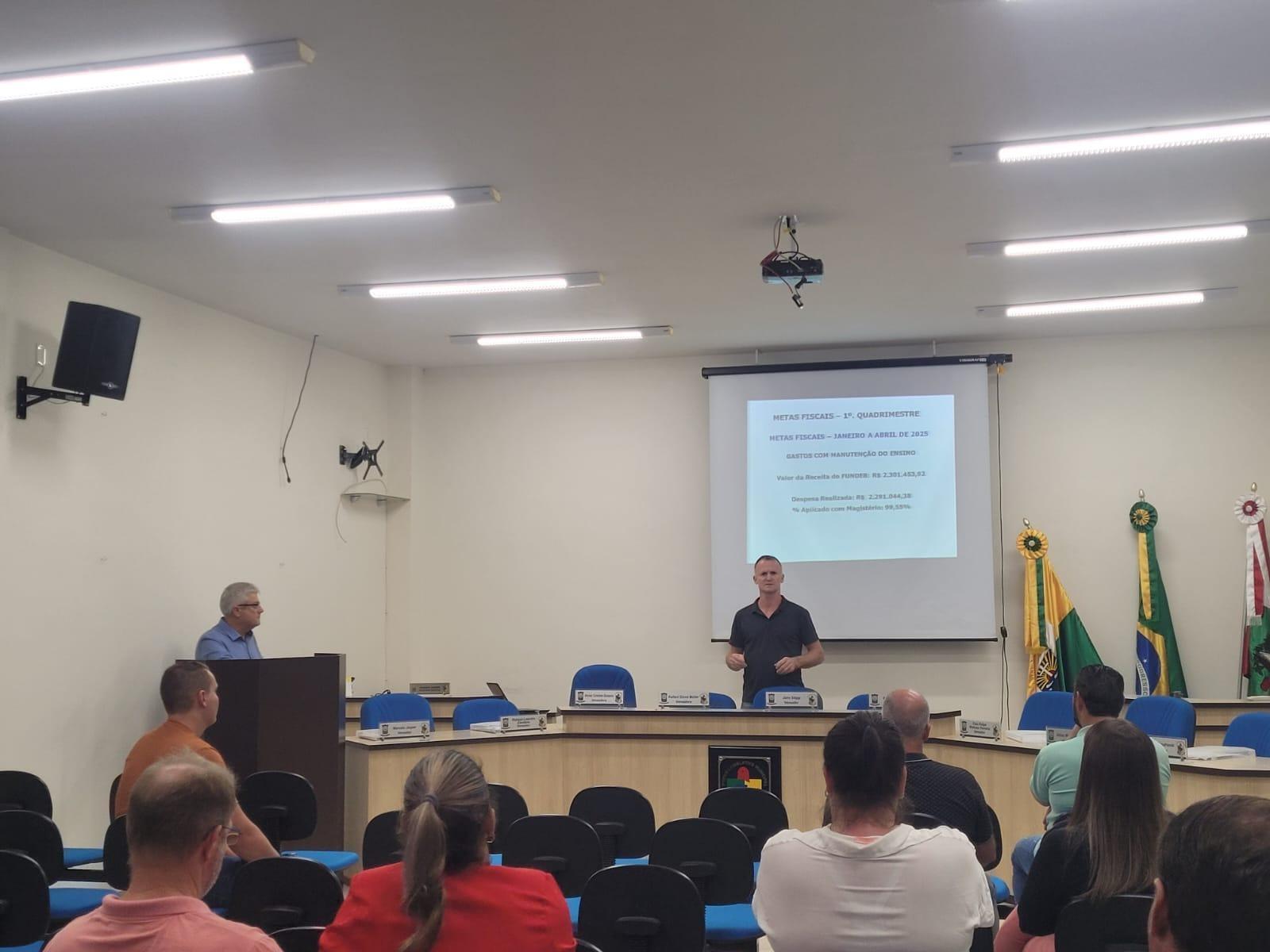 Administração de Aurora enfrenta queda de R$ 1 milhão na arrecadação no 1º quadrimestre