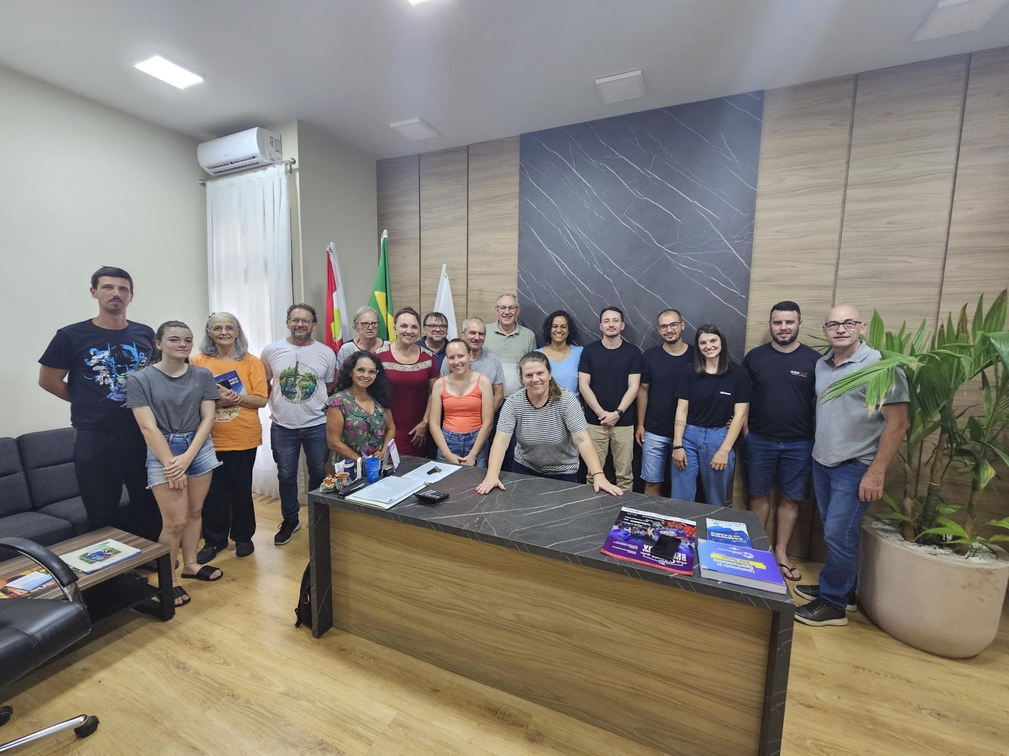 Prefeitura de Vidal Ramos e Sebrae apresentam plano de melhorias para o turismo no município