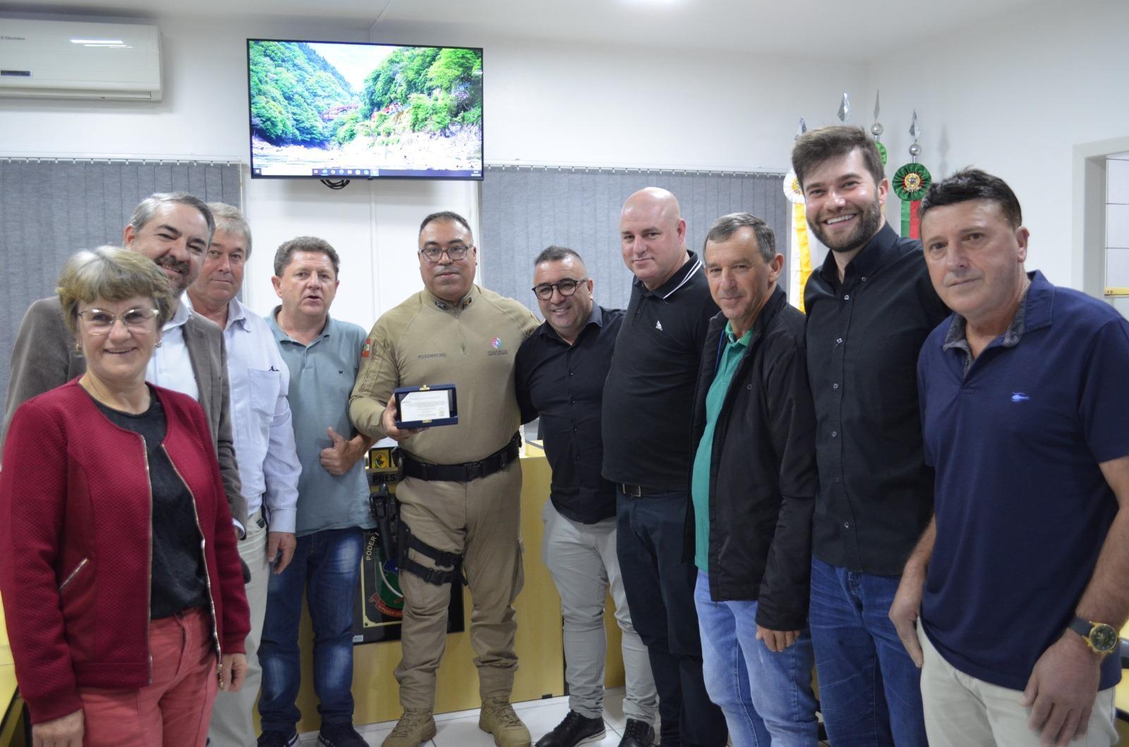 Presidente da Câmara de Alfredo Wagner fala sobre proposta de emenda impositiva para vereadores