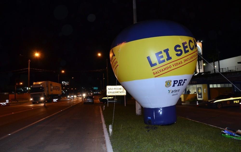 PRF flagra 86 motoristas que dirigiam alcoolizados na BR-470 