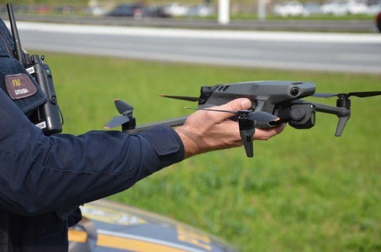 PRF inicia fiscalização com drones nas rodovias catarinenses