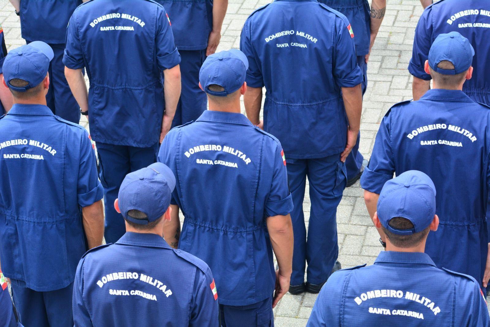 Processo seletivo do Corpo de Bombeiros de SC oferece 630 vagas e salários superiores a R$ 8 mil