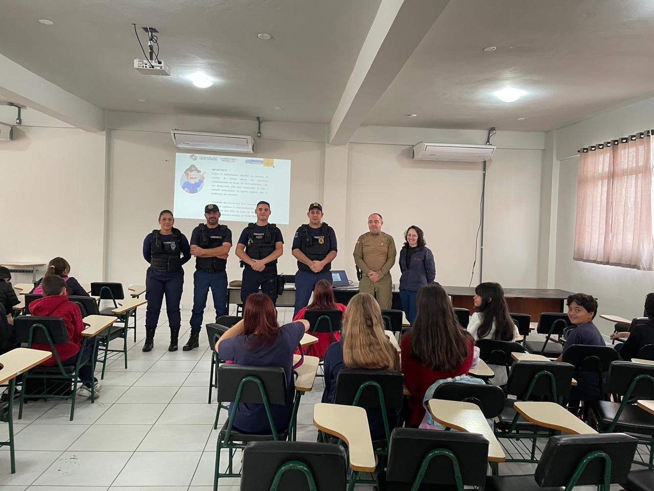Projeto Aluno Guia é retomado em Ituporanga com foco na segurança no trânsito