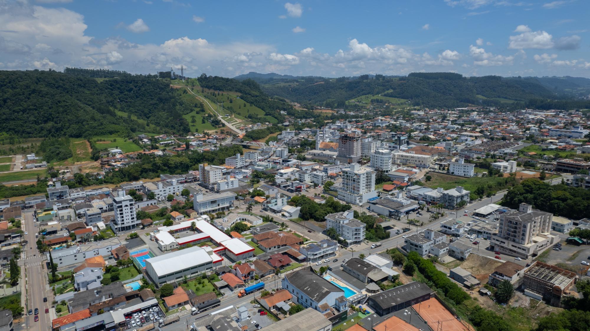 Projeto para pavimentação asfáltica e drenagem da rua Tenente Jacob Philippi está em tramitação 