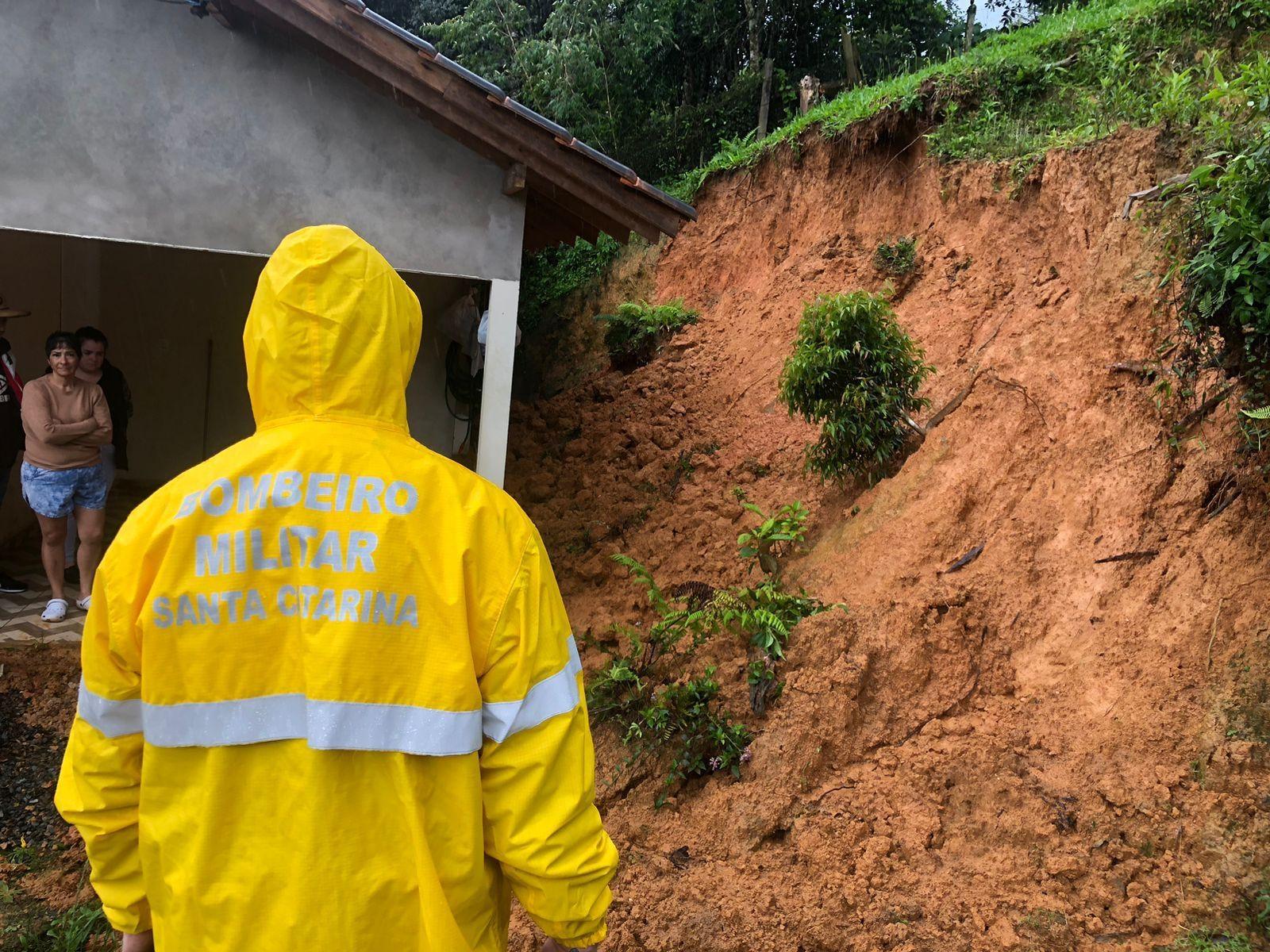 Quatro municípios do Alto Vale correm o risco de perder recursos estaduais em casos de calamidade