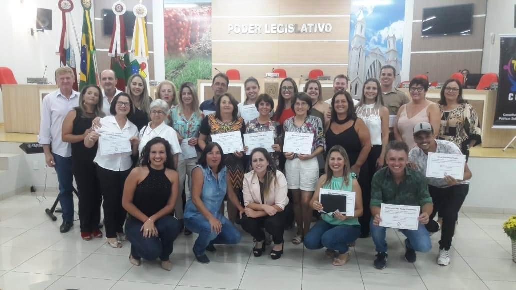Rádio Sintonia é homenageada pelo COMAD de Ituporanga