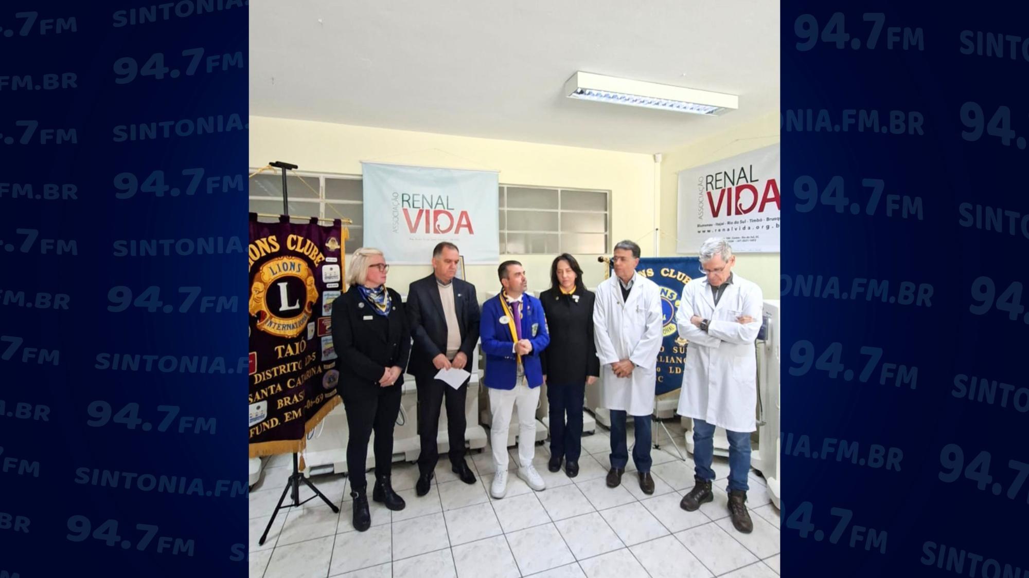 Renal Vida recebe 16 máquinas de hemodiálise em doação superior a R$ 1 milhão