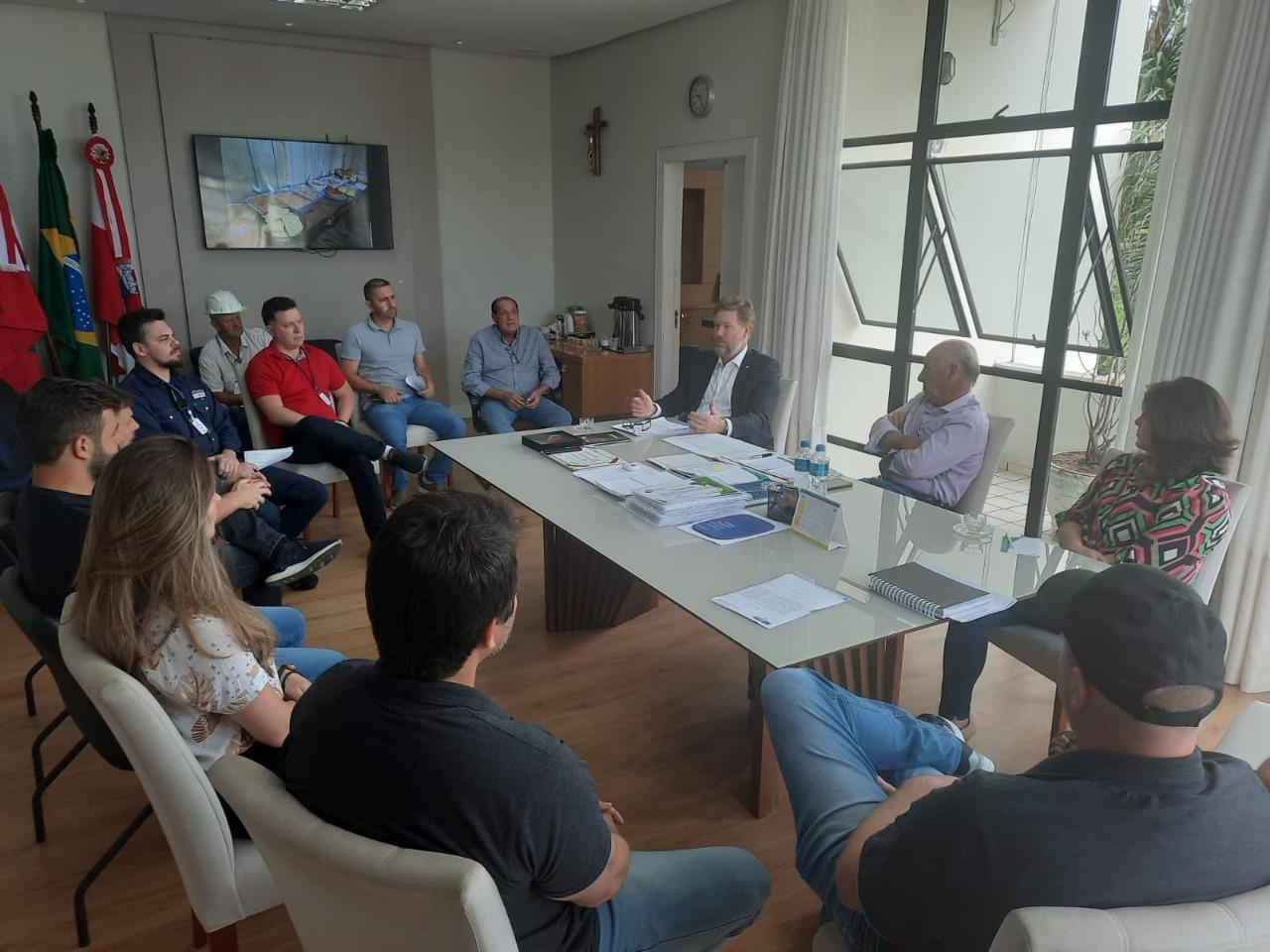 Reunião discute sobre regularização fundiária em Ituporanga