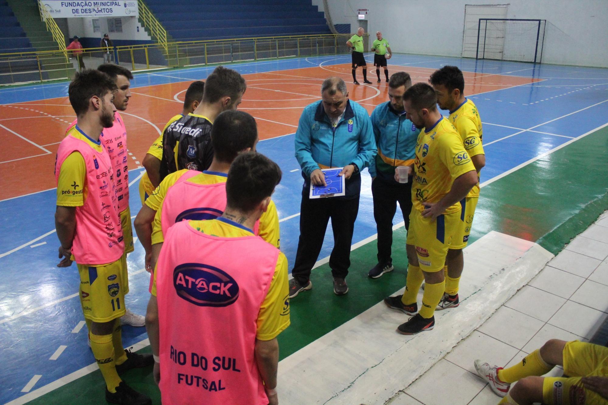 Rio do Sul enfrenta Saudades em duelo decisivo pela Liga Catarinense de Futsal 