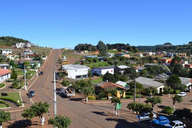 Santa Catarina tem gasto de R$ 1 bilhão por ano para manter máquina pública em 105 cidades