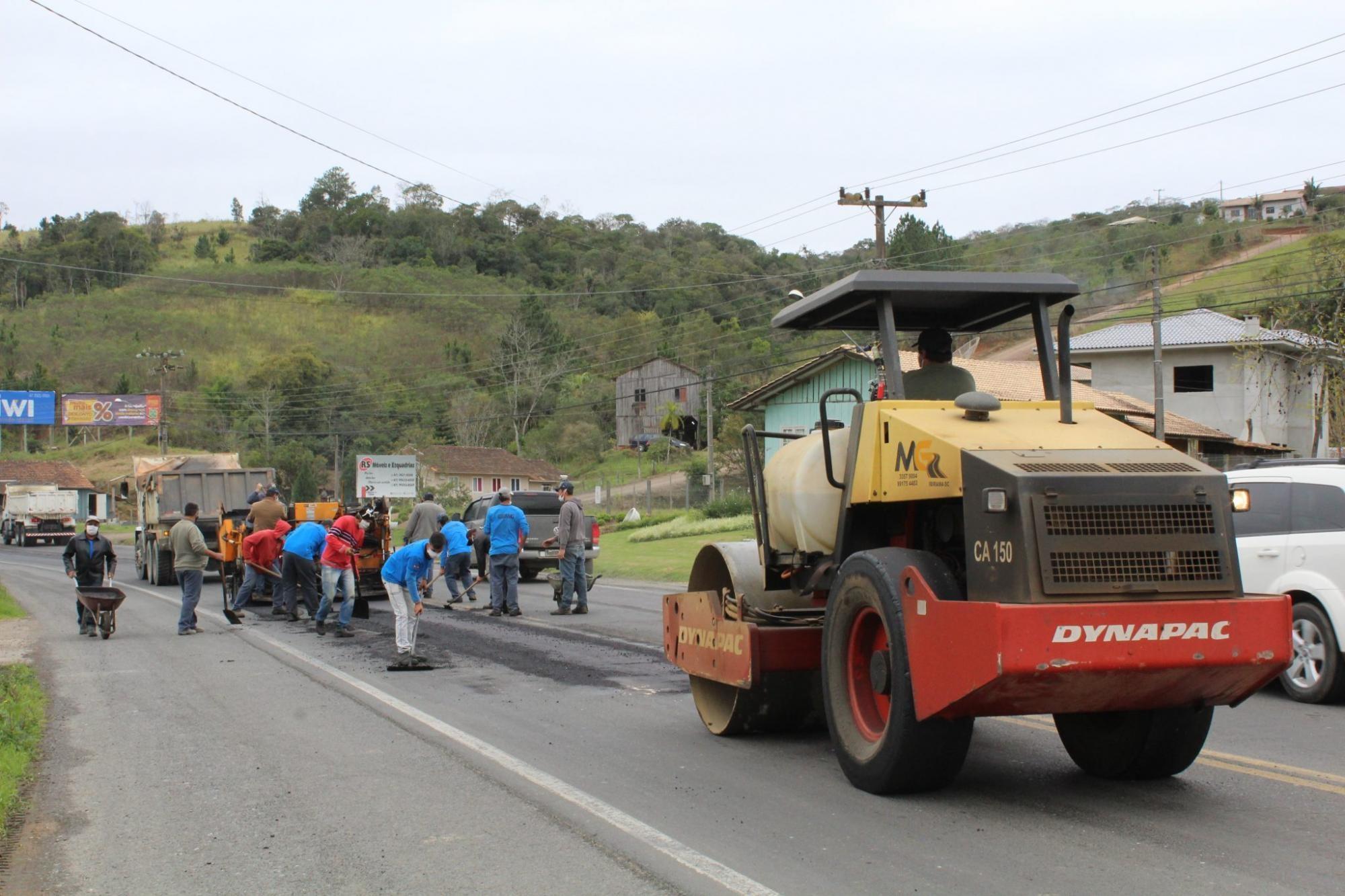 SC-350 recebe operação tapa-buracos entre Alfredo Wagner e Rio do Sul