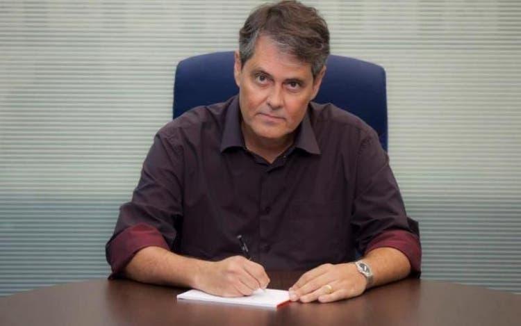 Secretário-adjunto da Saúde de SC, André Motta, assume pasta após saída de Zeferino
