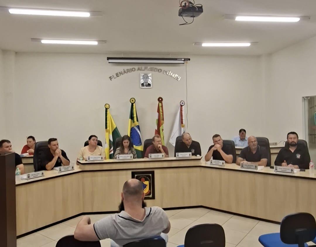 Secretário de Urbanismo detalha desafios da coleta e anuncia novo programa de reciclagem em Aurora