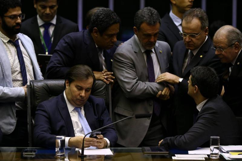 Sem concluir primeiro turno, Câmara pode terminar votação da Previdência só em agosto