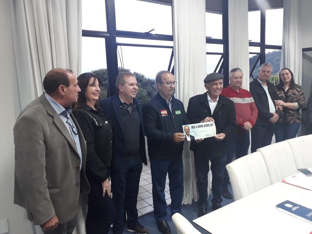 Senador Jorginho Mello visita Ituporanga e fala sobre sua caminhada em busca do Governo de SC