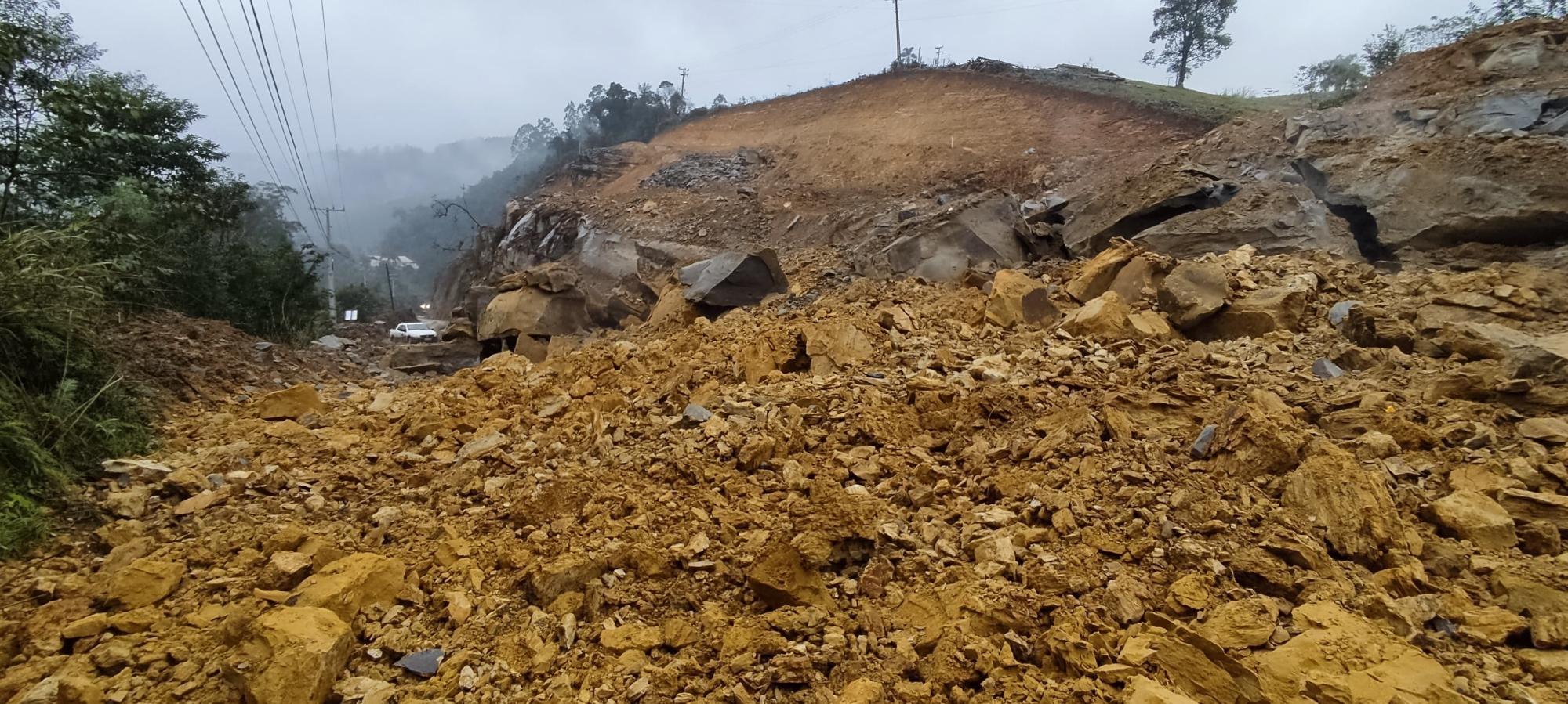 Serra da localidade de Águas Negras em Ituporanga será interditada na tarde desta terça-feira (08)