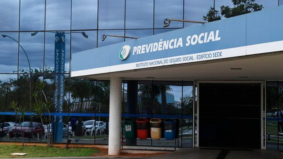 Servidores do INSS de SC entram em greve nesta quarta-feira (17)