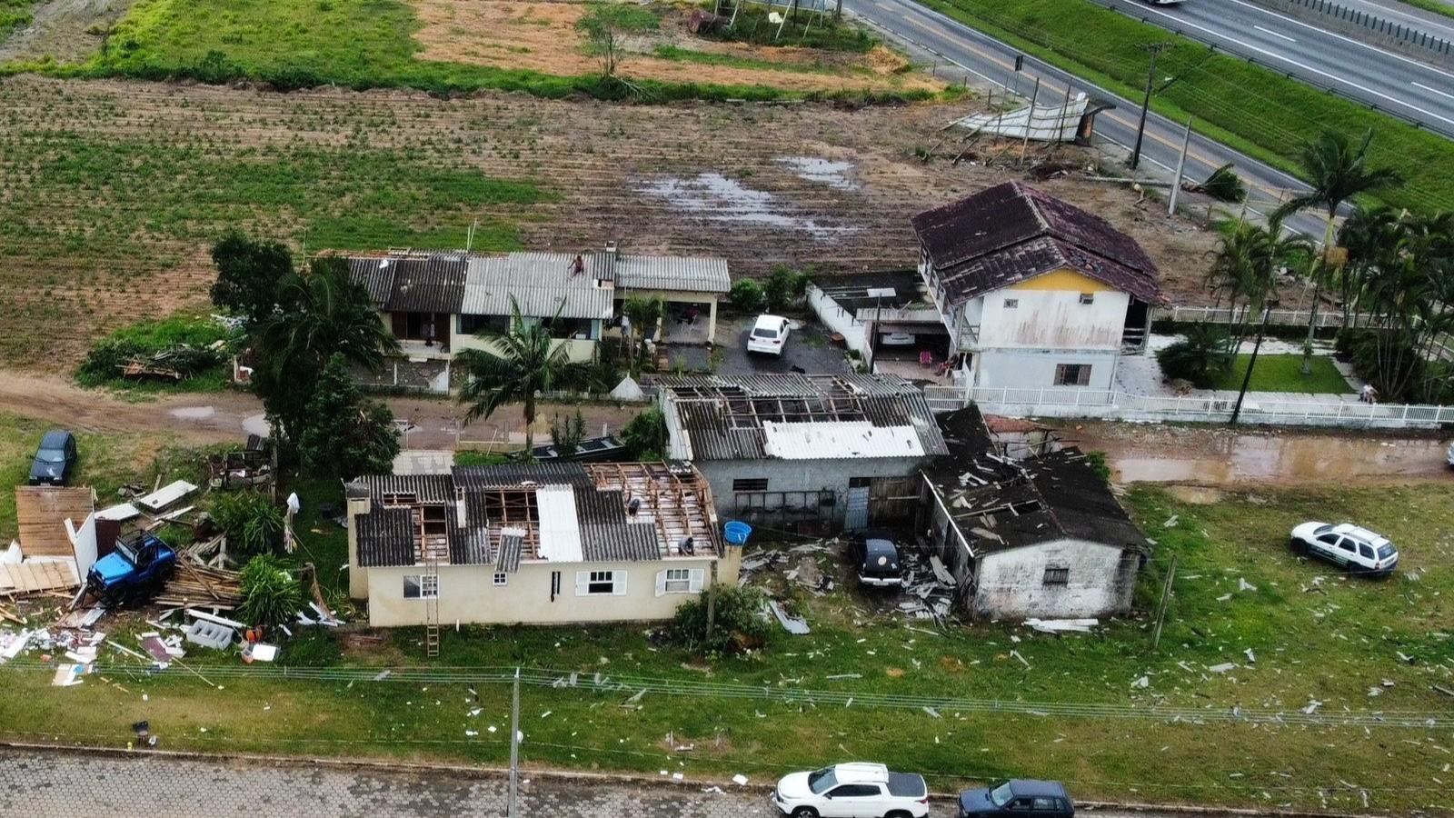 Sombrio decreta situação emergência após ser atingido por tempestade e ventos de até 100 km/h