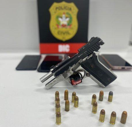 Suspeitos de tráfico de drogas e organização criminosa no Alto Vale são presos