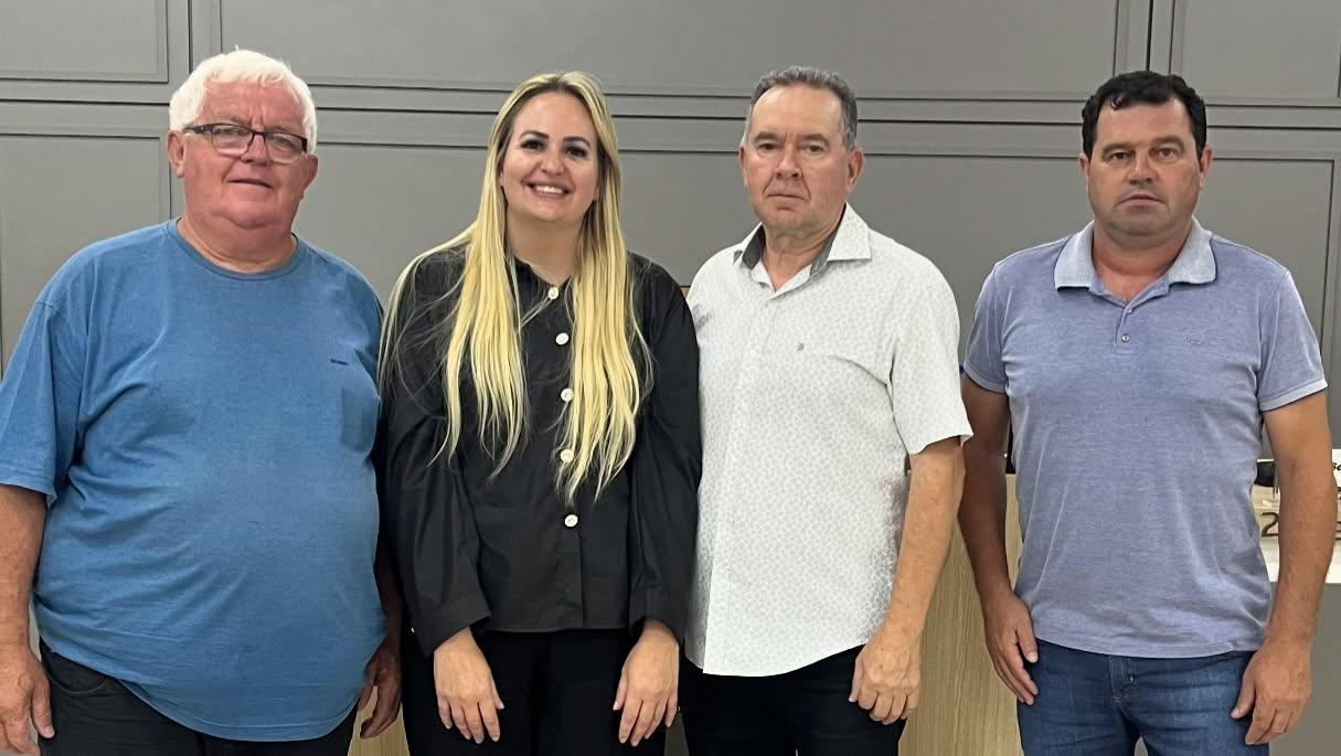 Tatiane Luchtenberg é eleita presidente da Câmara de Vereadores para 2026
