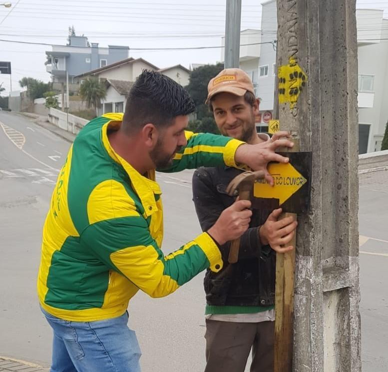 Tem início a sinalização do Caminho do Louvor que liga o Santuário de Nossa Senhora de Lourdes até o Santuário de Santa Paulina