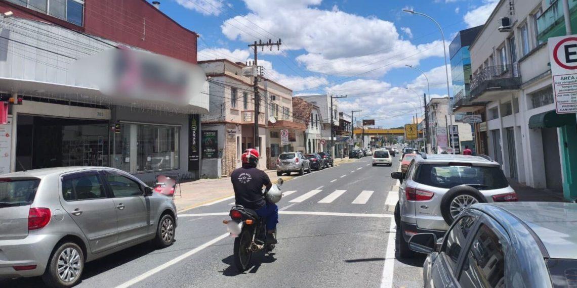 Trânsito no Centro de Rio do Sul terá alterações a partir de 5 de janeiro para obras da Casan