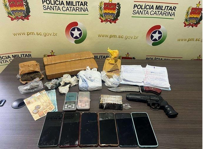 Policia Militar fez uma das maiores apreensões de drogas em Ituporanga